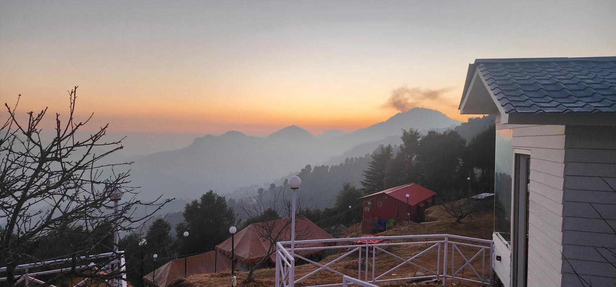 Instaview Kanatal New Tehri Zewnętrze zdjęcie